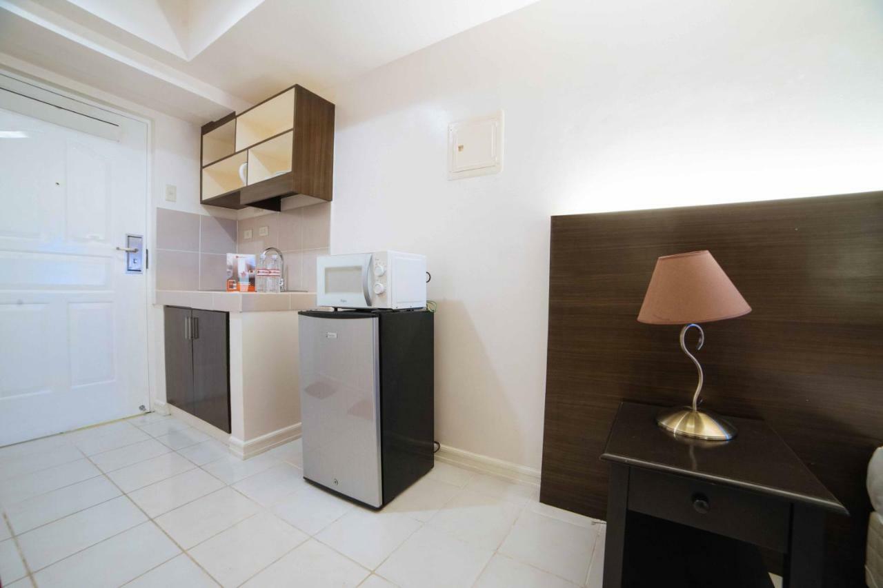 Reddoorz Premium @ Cityland Tagaytay 2 Tagaytay City Exterior foto