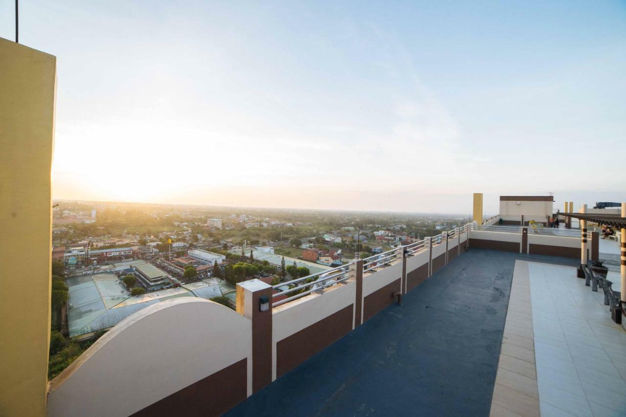 Reddoorz Premium @ Cityland Tagaytay 2 Tagaytay City Exterior foto